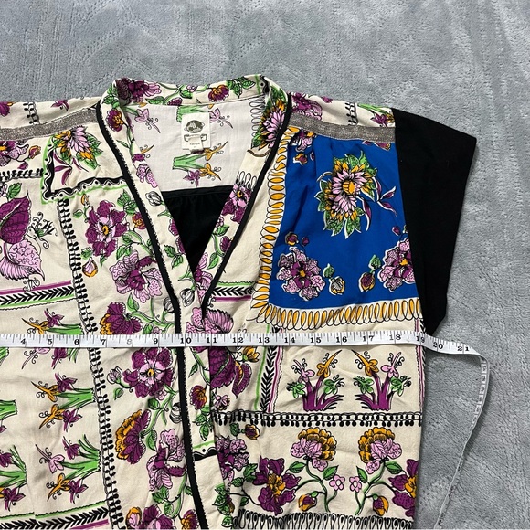 Tiny Anthropologie Floral Top - Picture 4 of 9